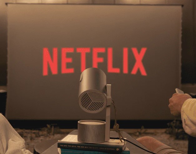 Netflixをプロジェクターで見るには？